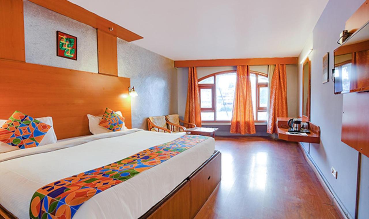 Fabhotel Khems Shoram Palace Road Ooty Exterior photo
