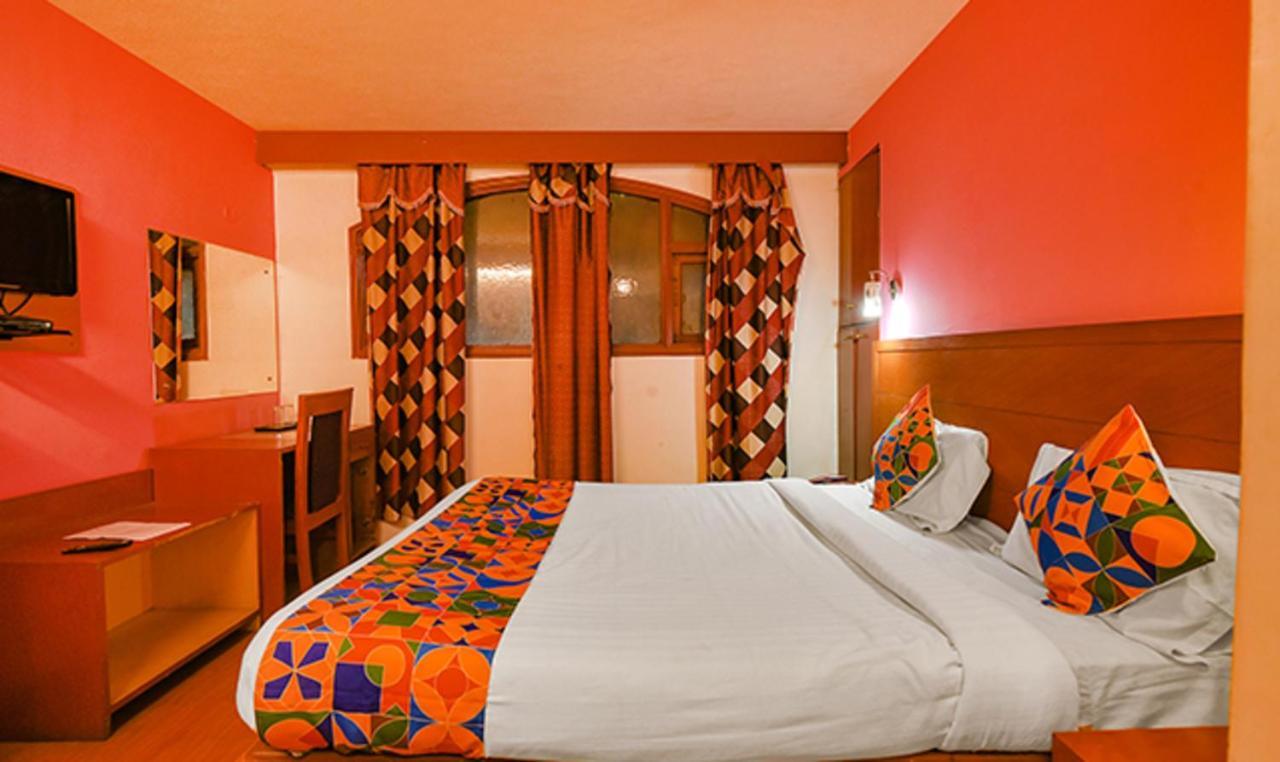 Fabhotel Khems Shoram Palace Road Ooty Exterior photo