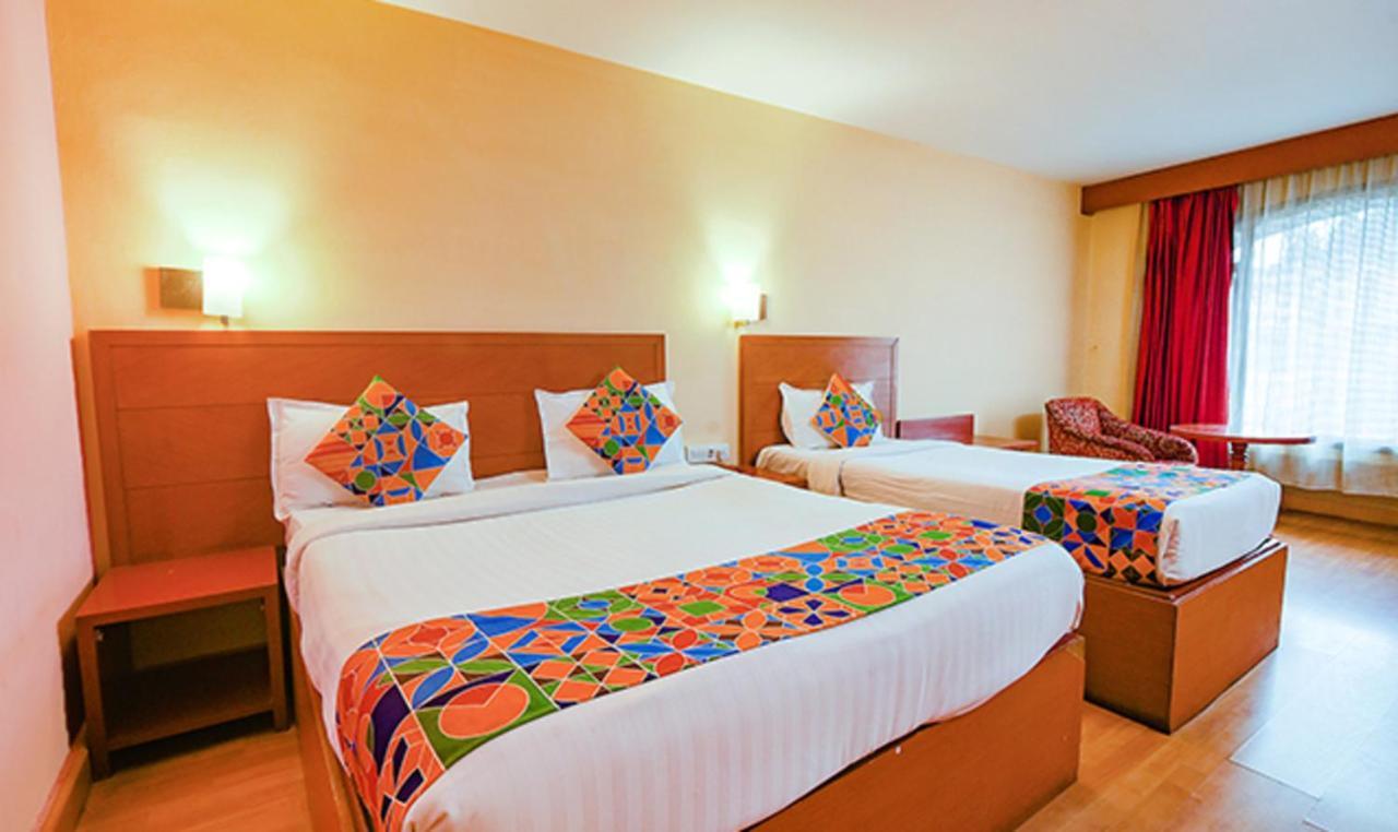 Fabhotel Khems Shoram Palace Road Ooty Exterior photo