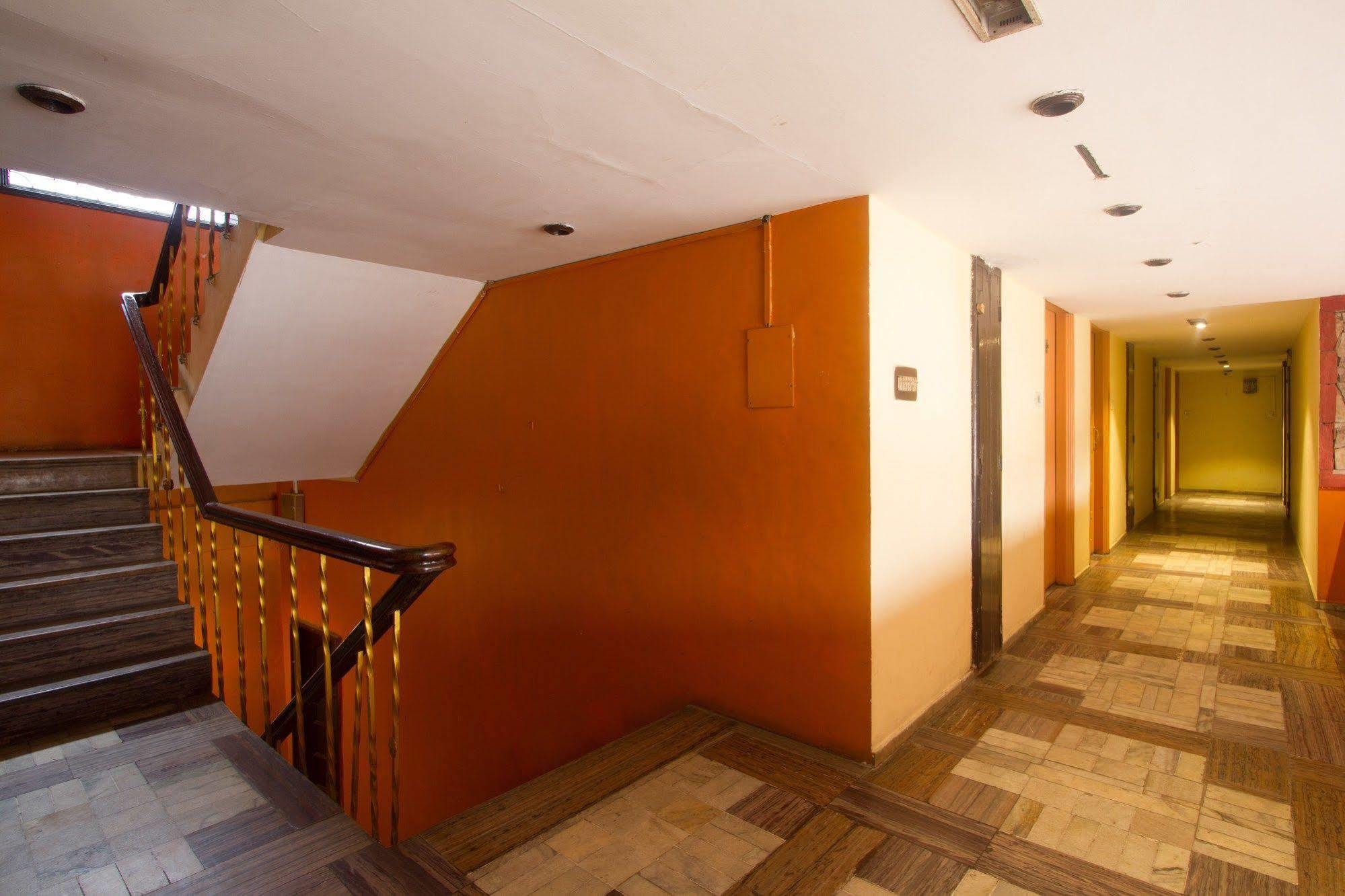 Fabhotel Khems Shoram Palace Road Ooty Exterior photo